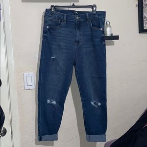 FASHION NOVA JEANS